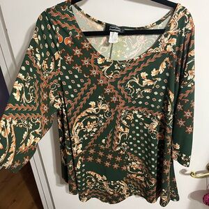 🖤 3X Women's Green Patterned Top
